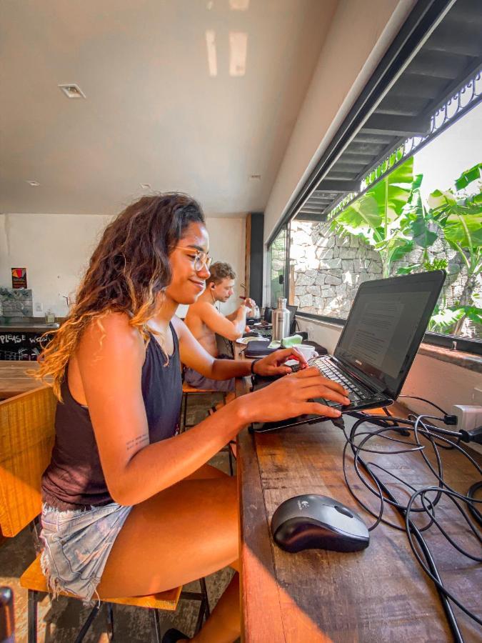 The Search House Hostel Florianópolis Екстериор снимка